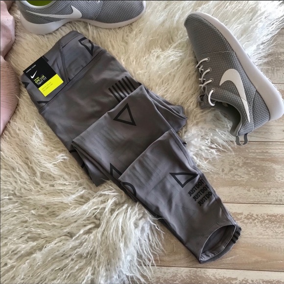 NEW Nike Women’s Epic Lux Flash Running Tights leggings - Picture 5 of 8